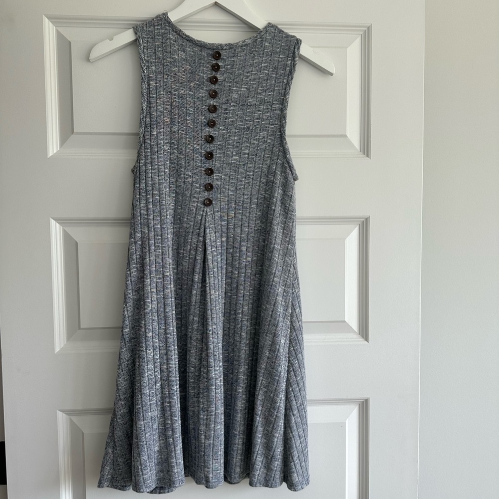 Sage Dress - Picture 2 of 5